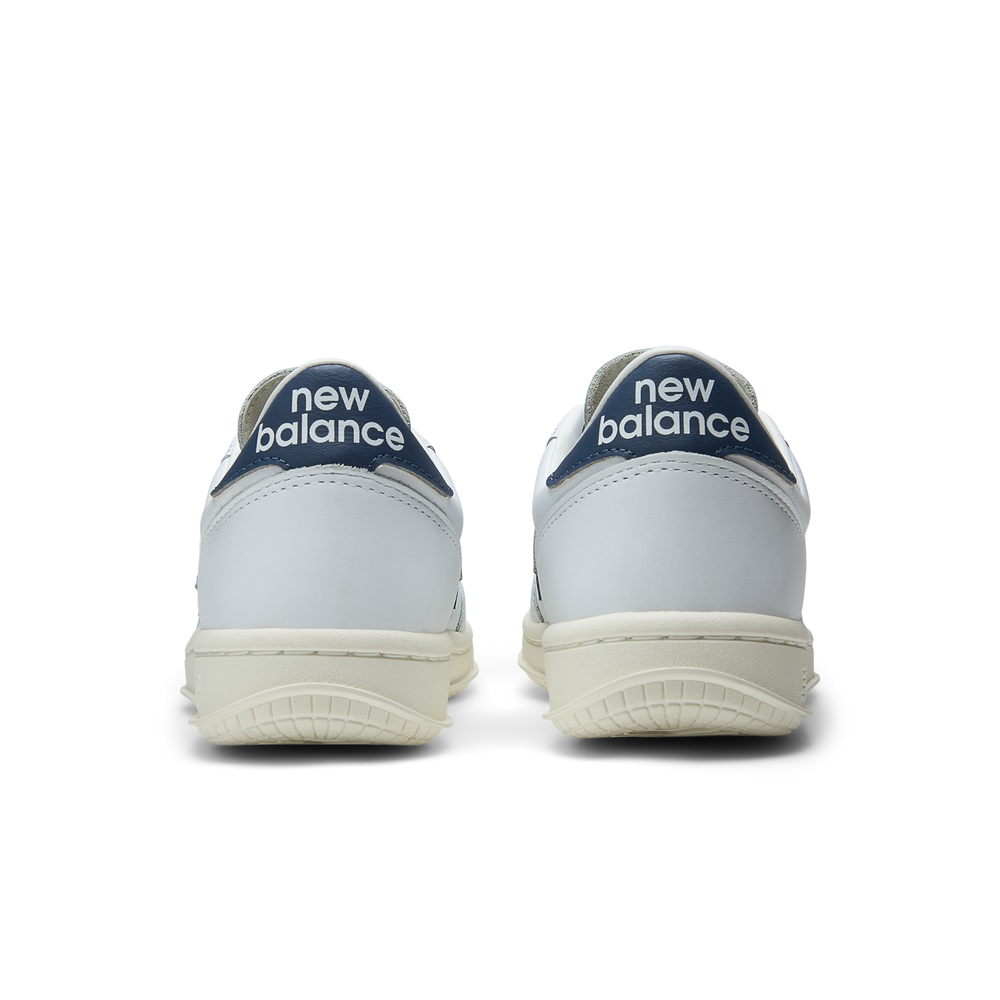 Unisex cipő New Balance U5002D3 – fehér