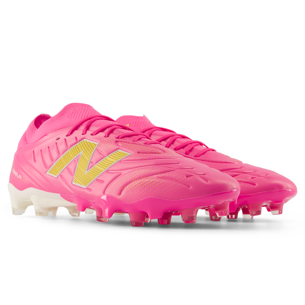 Férfi focicipő New Balance TEKELA PRO FG V5 UT2FL1W6 – rózsaszín