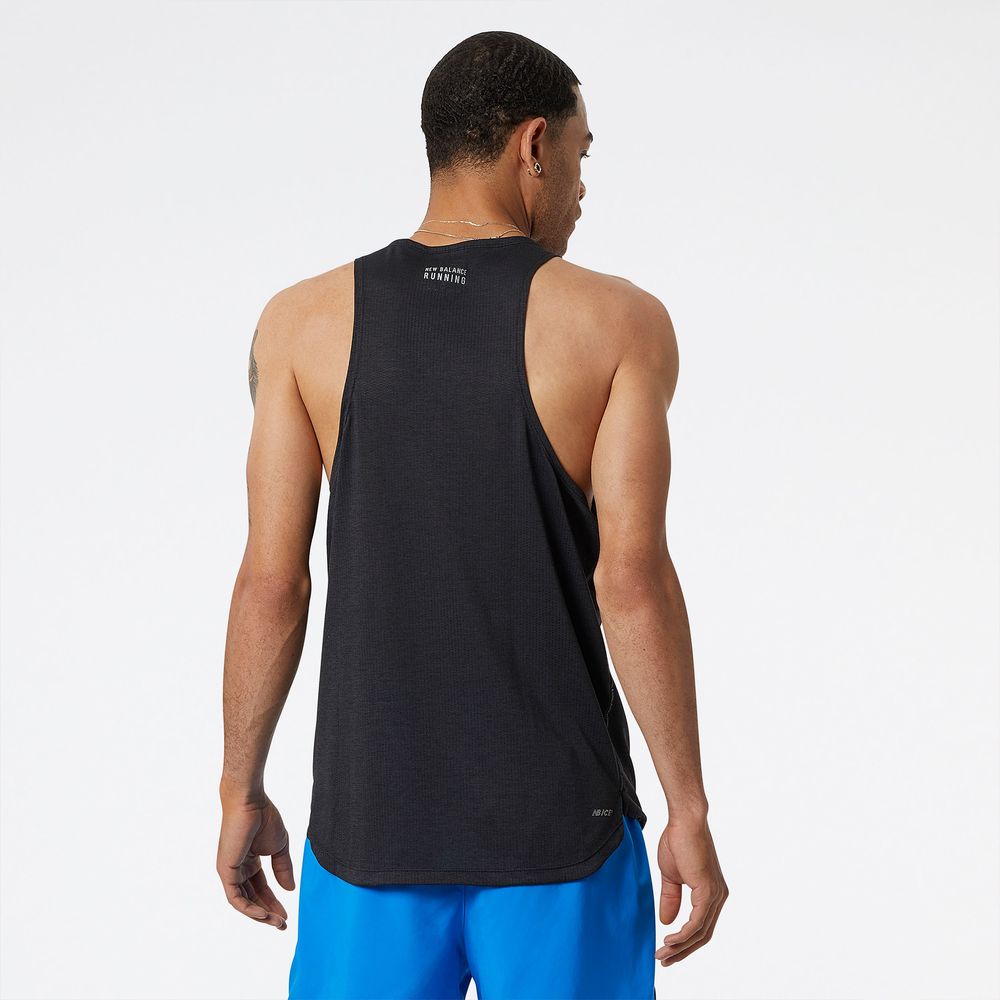 Férfi póló New Balance MT21260BK – fekete