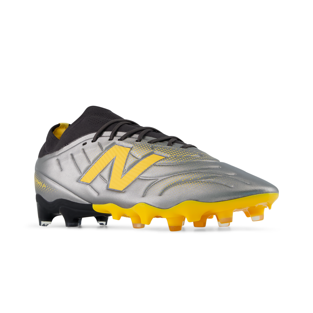 Férfi focicipő New Balance TEKELA TEAM FG V5 UT3FL1SW – ezüst