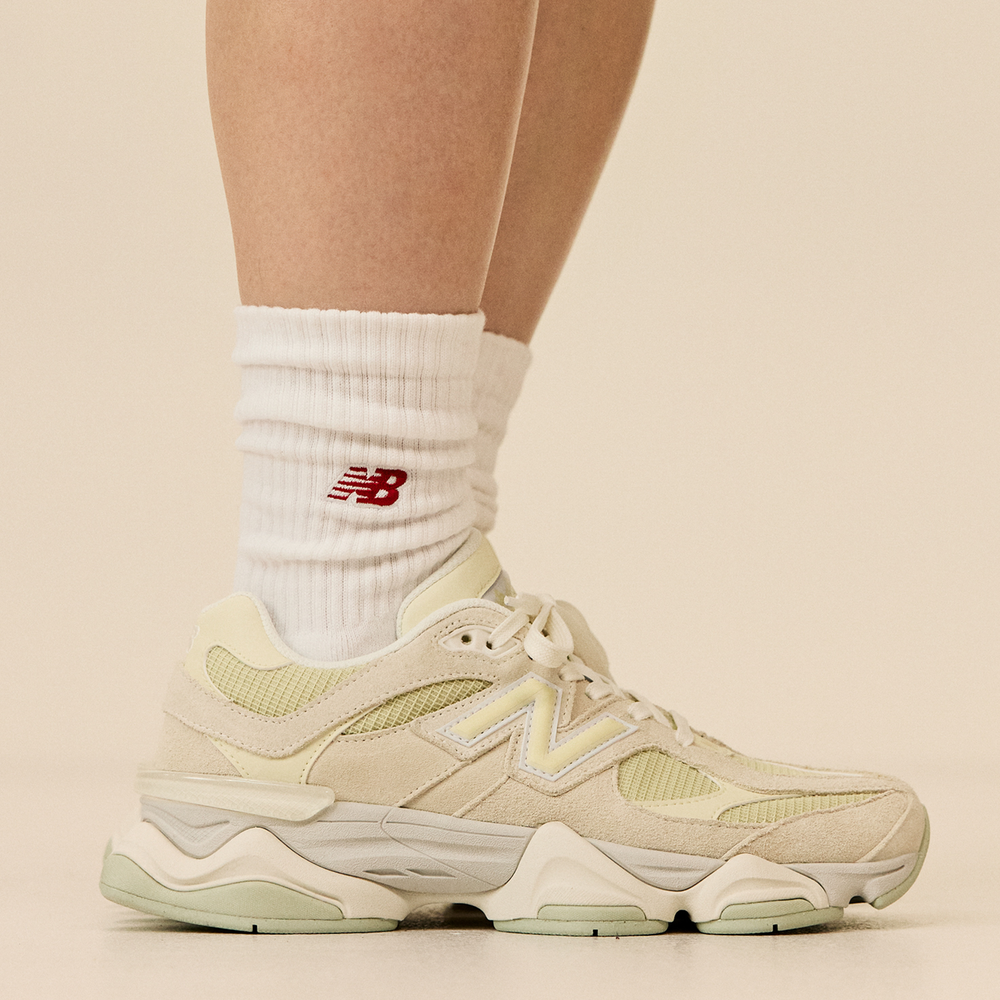 Unisex cipő New Balance U906072N – bézs
