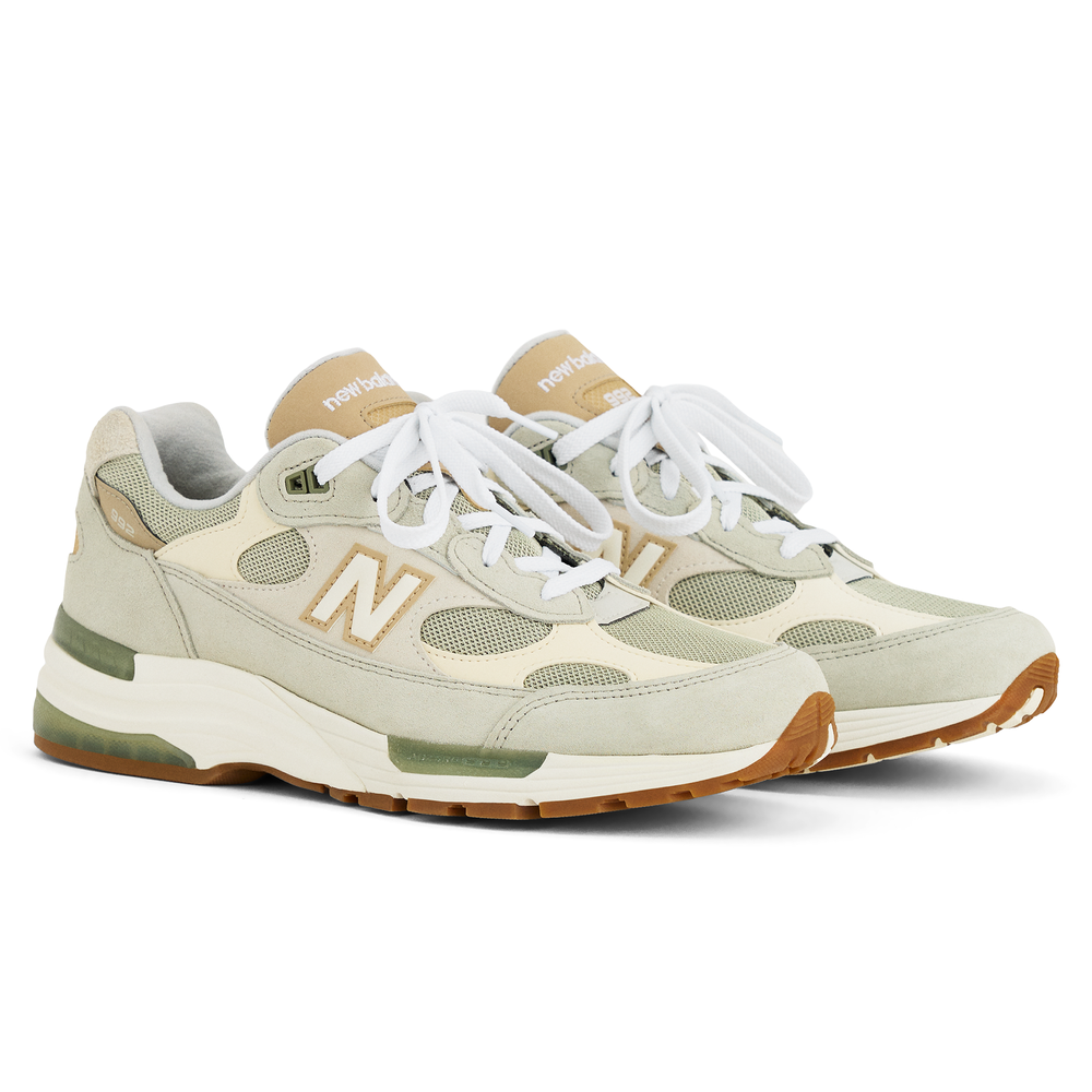 Unisex cipő New Balance U992720 - bézs