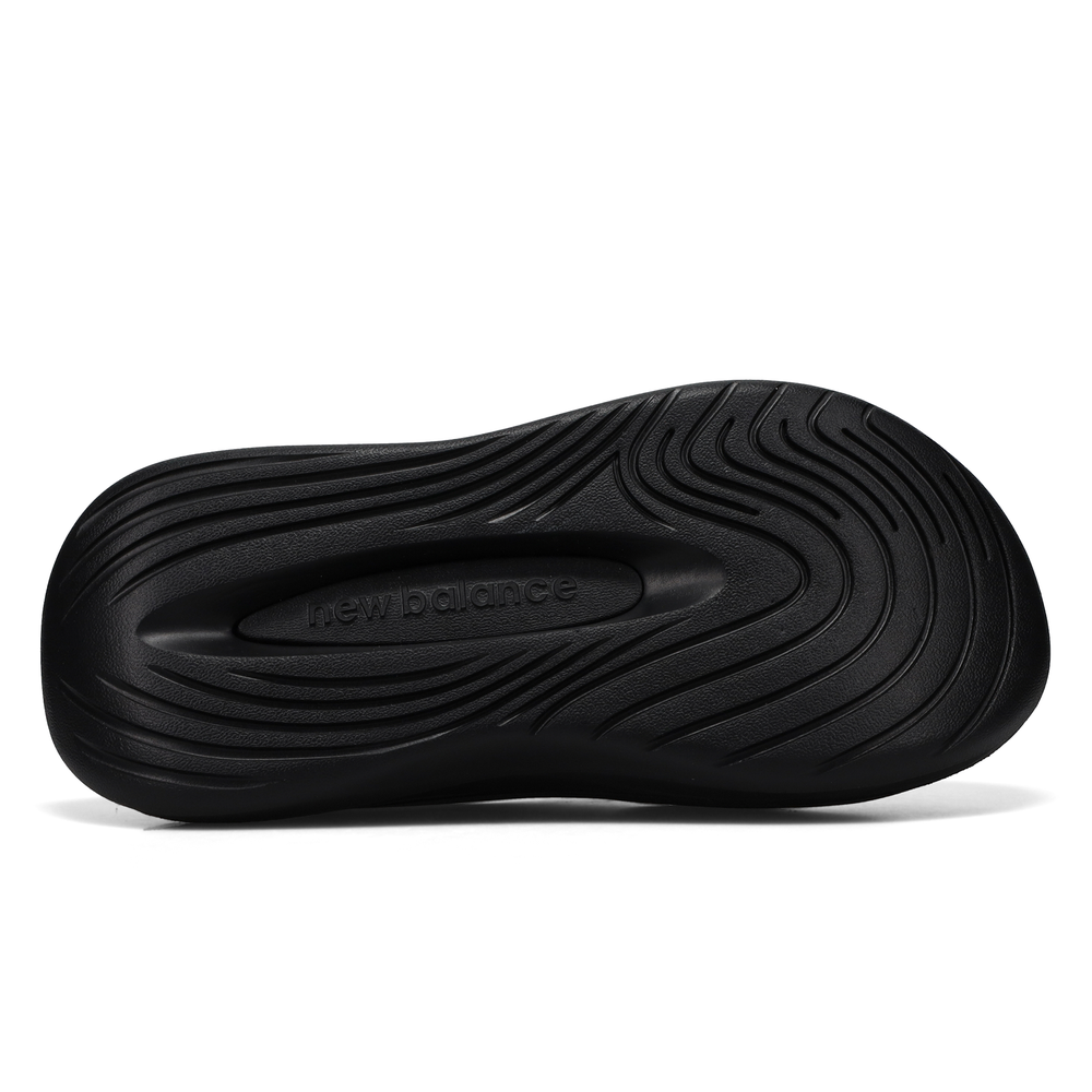 Férfi papucs New Balance M6650332 – fekete