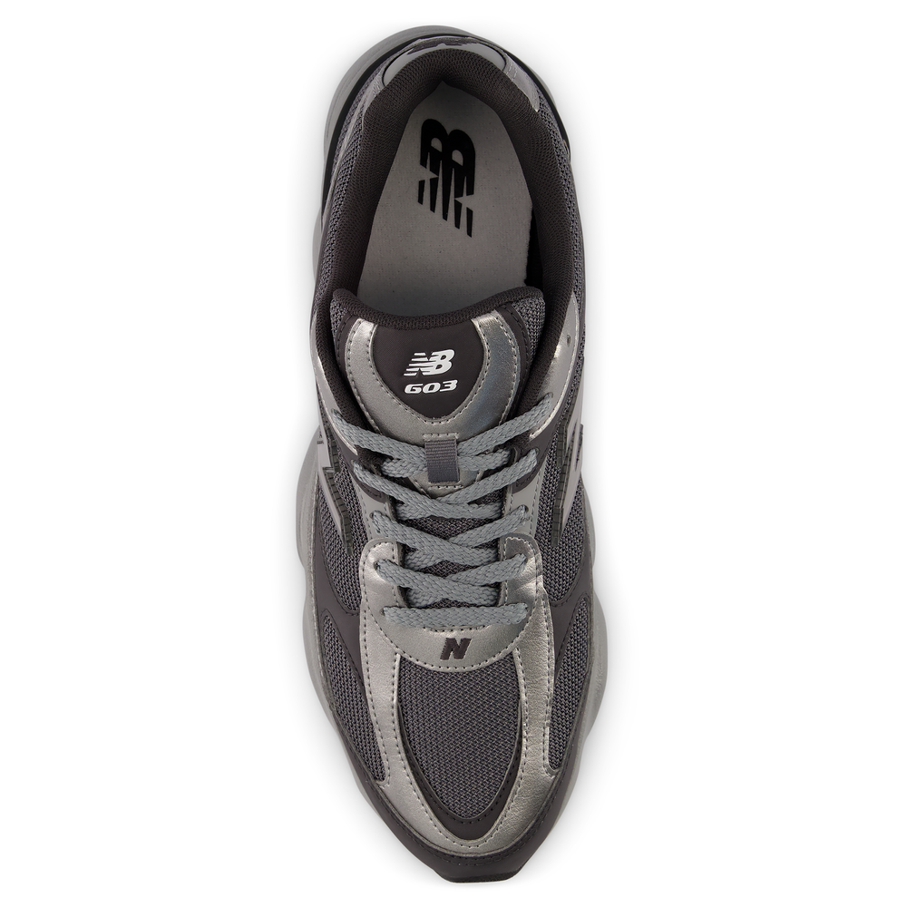 Férfi cipő New Balance M6032Z9 – szürke