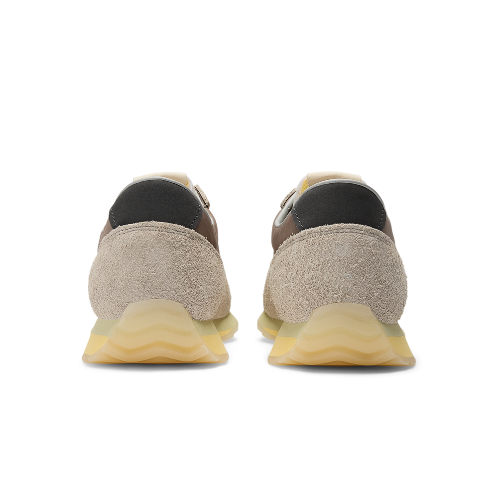 Unisex cipő New Balance U471GR – bézs