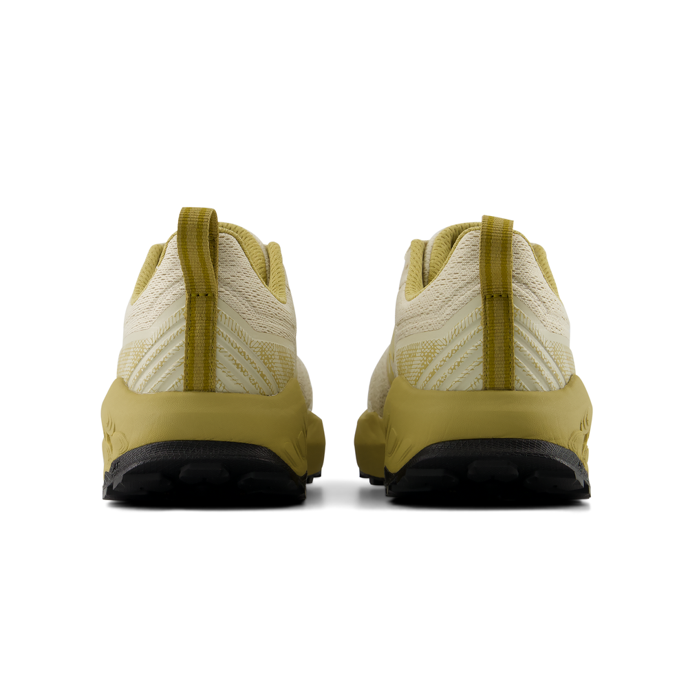 Női futócipő New Balance Fresh Foam Garoé v2 WGARO1SK – bézs