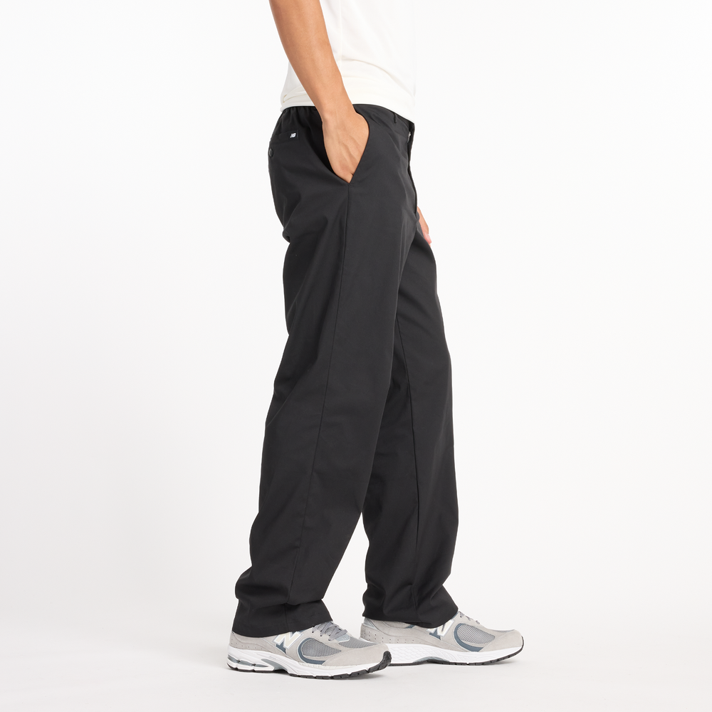 Férfi nadrág New Balance MP43560BK – fekete