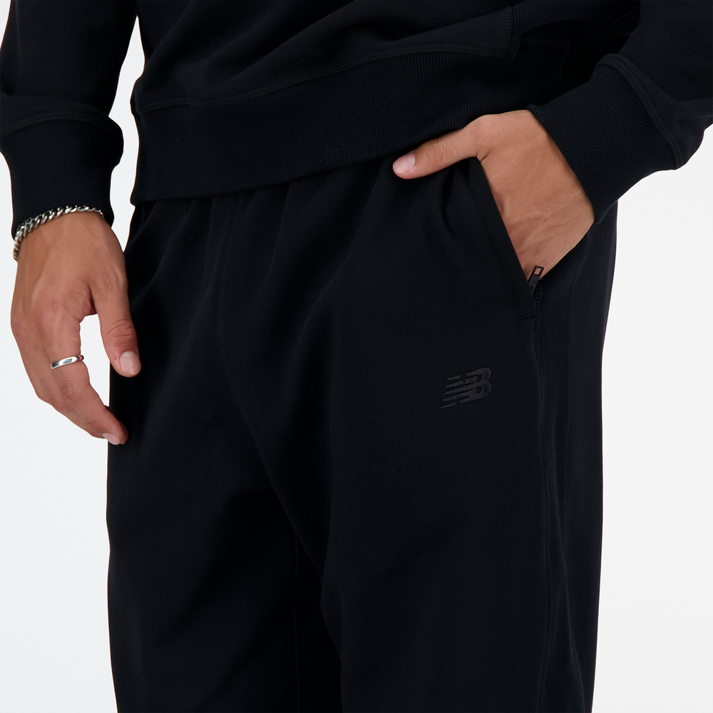 Férfi nadrág New Balance MP41508BK – fekete