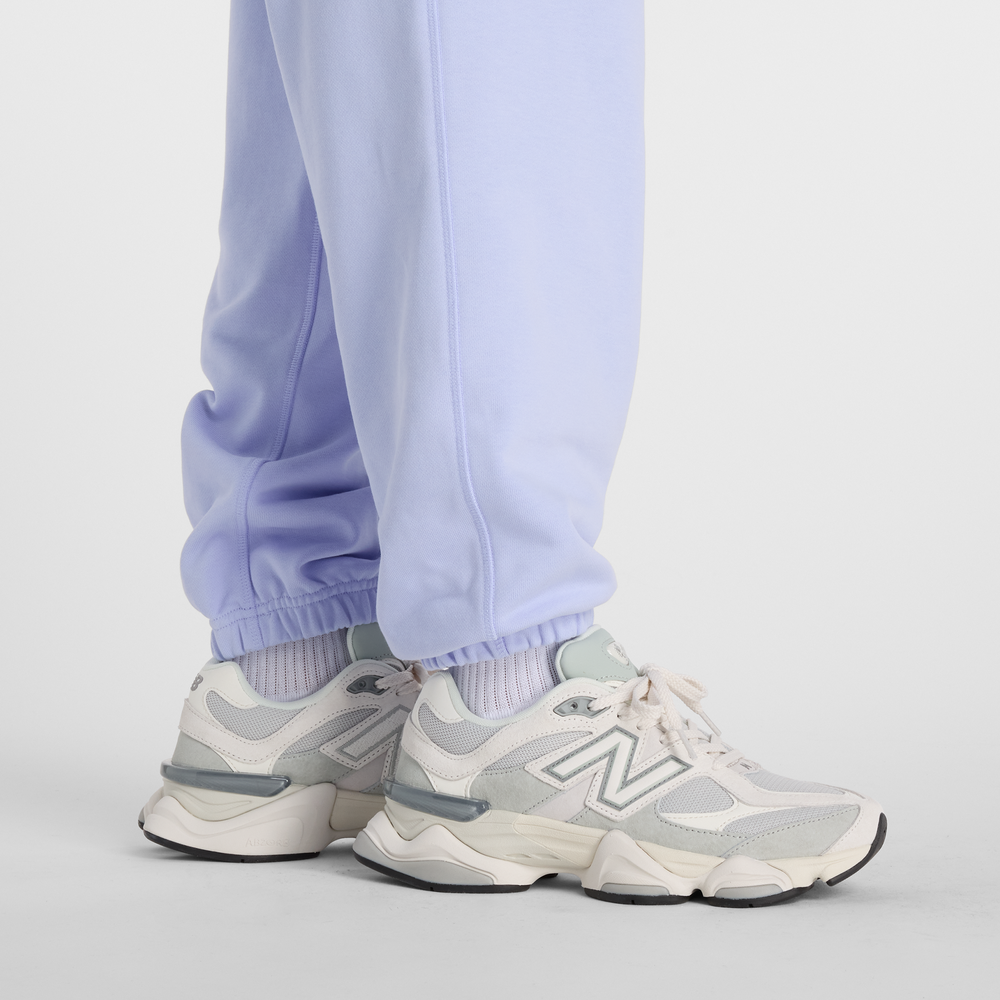 Női nadrág New Balance WP41513DYK – lila