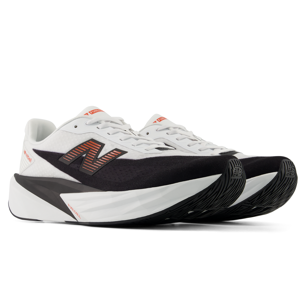 Férfi futócipő New Balance FuelCell Rebel v5 MFCX93C – fehér