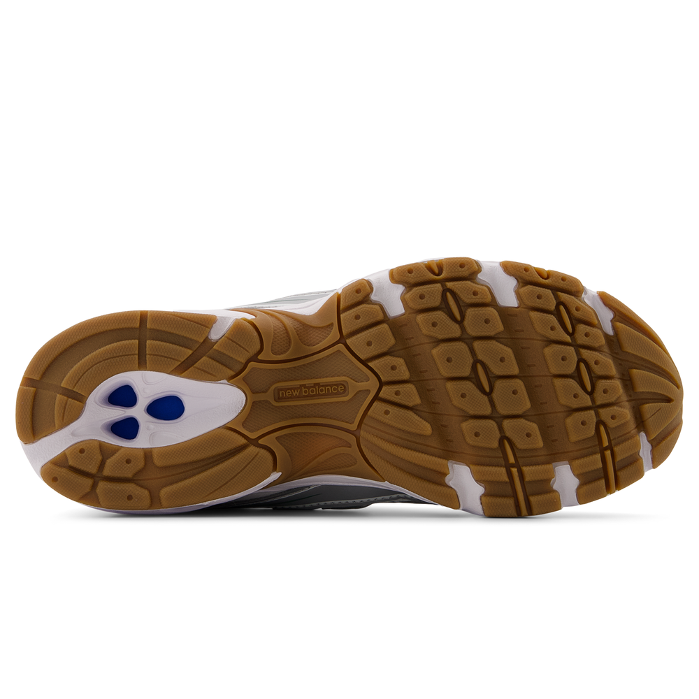 Gyermekcipő New Balance GR740SF – ezüst