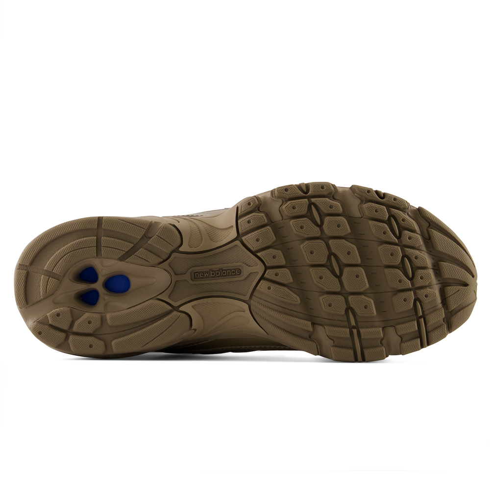 Unisex cipő New Balance U7402XX – barna
