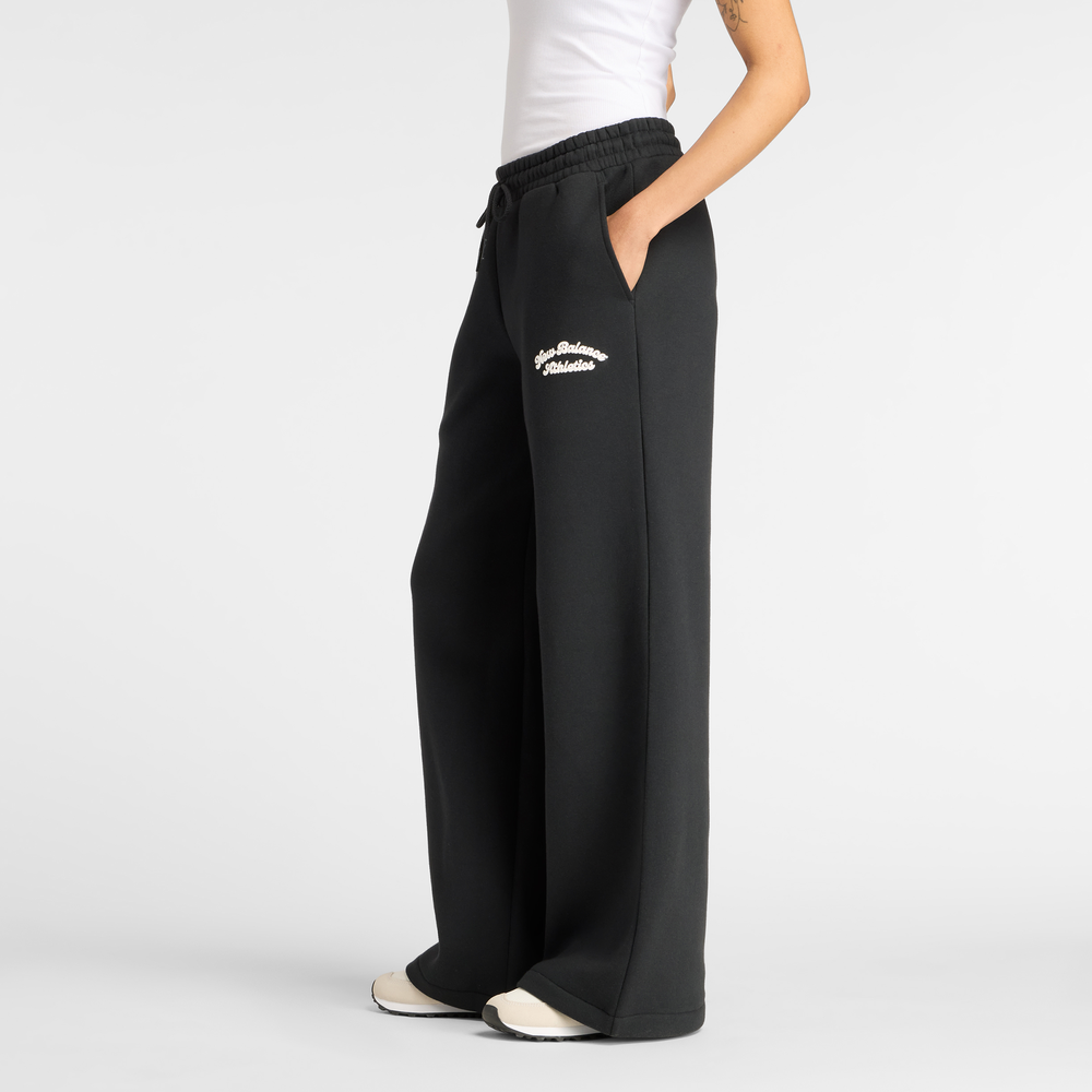 Női nadrág New Balance WP53902BK – fekete