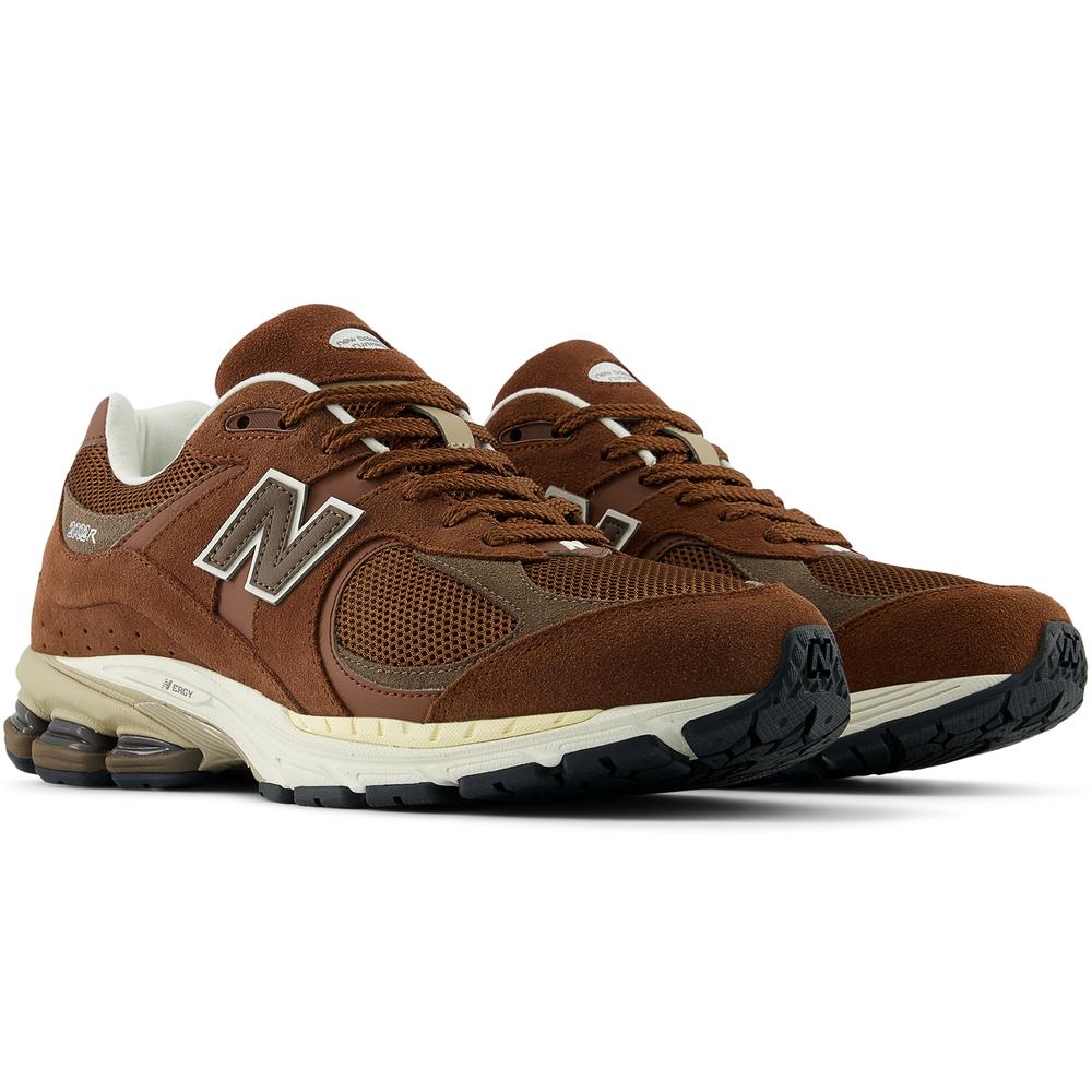 Férfi cipő New Balance M2002RFF – barna