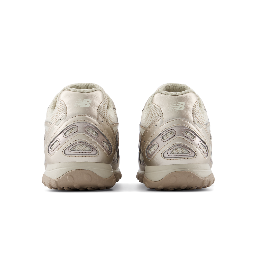 Női cipő New Balance U204LCMB – bézs