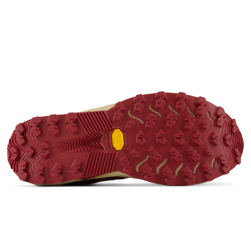 Férfi futócipő New Balance FuelCell Rebel Trail MRBT9X5 – bordó
