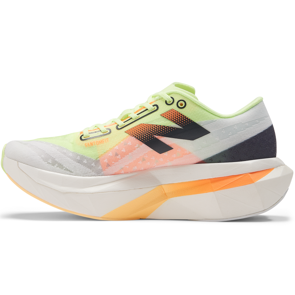 Női futócipő New Balance FuelCell SC Elite V4 WRCELLA4 – fehér