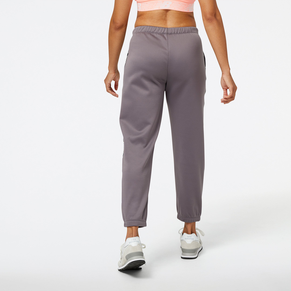 Női nadrág New Balance WP13176ZNC – szürke