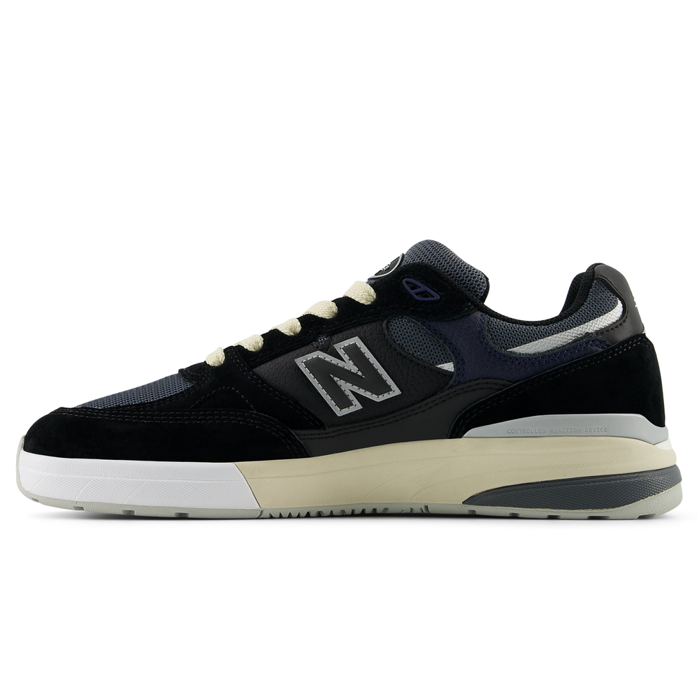 Férfi cipő New Balance Numeric UN933BNT – fekete