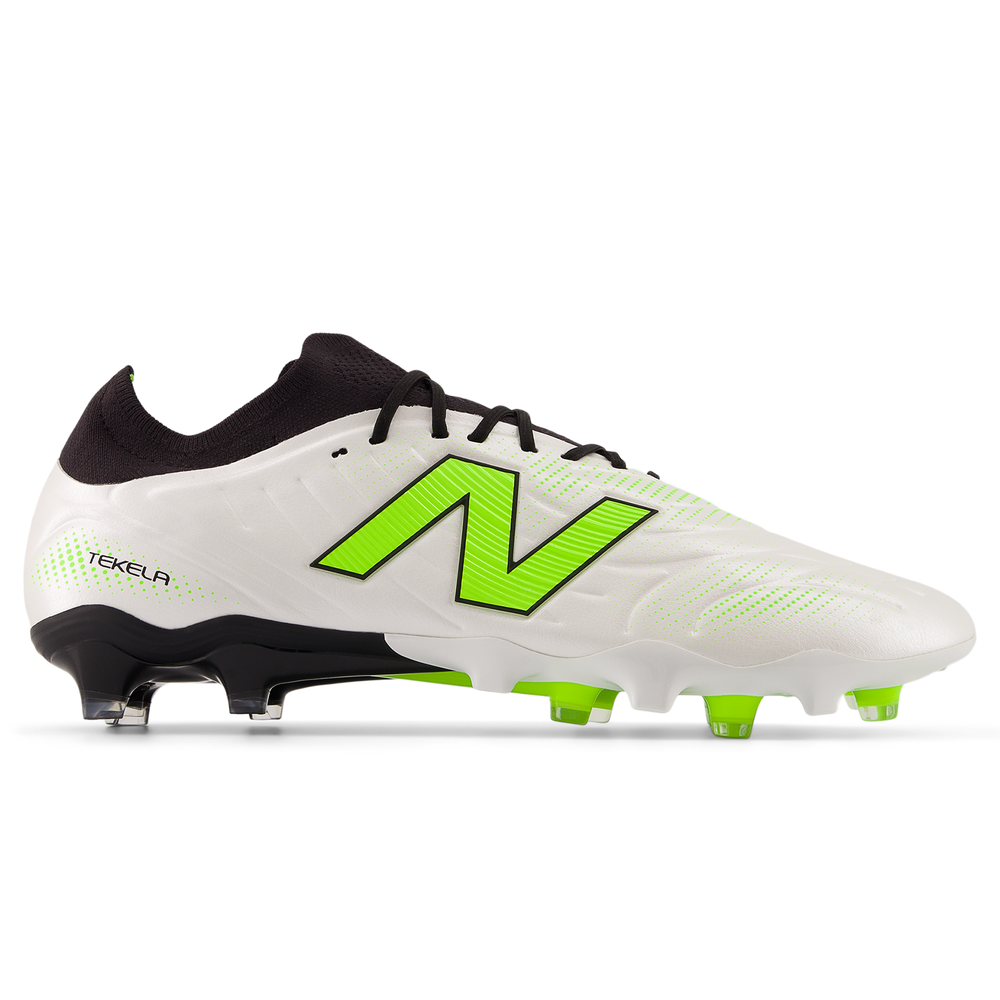 Férfi focicipő New Balance TEKELA PRO FG V5 ST2FLSP5 – fehér