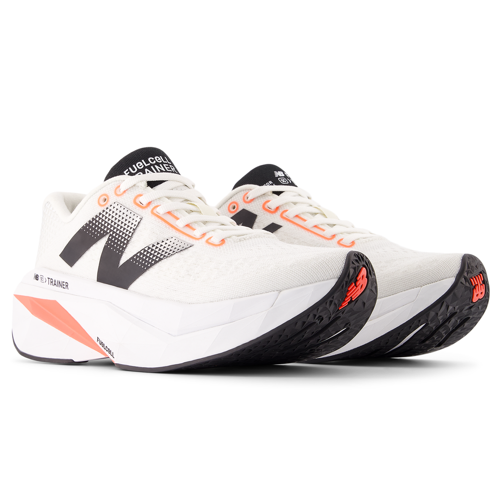 Női futócipő New Balance FuelCell SuperComp Trainer v3 WRCXCS4 – fehér