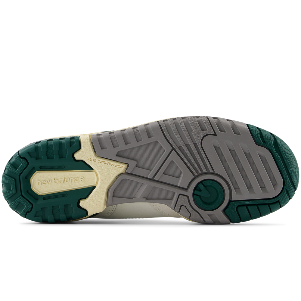 Gyermekcipő New Balance GSB550CS – többszínű