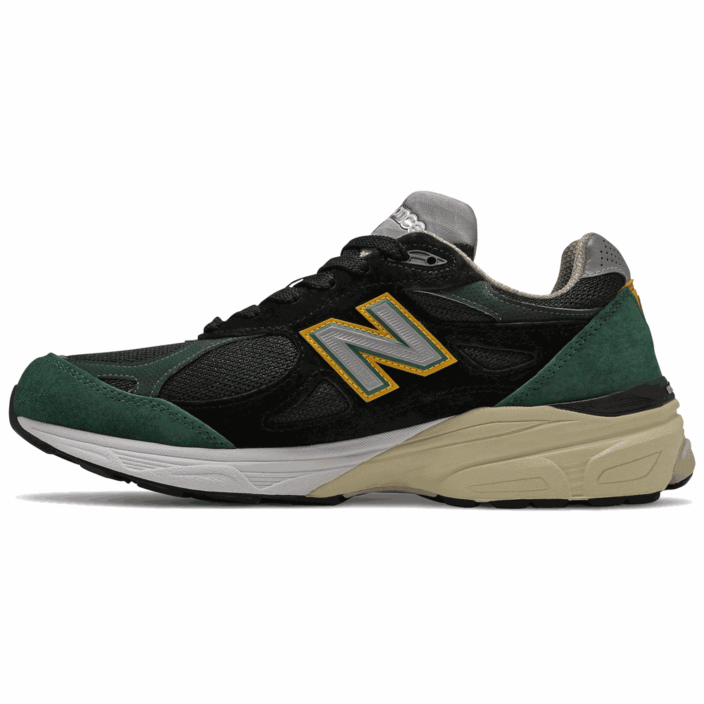 New Balance M990CP3