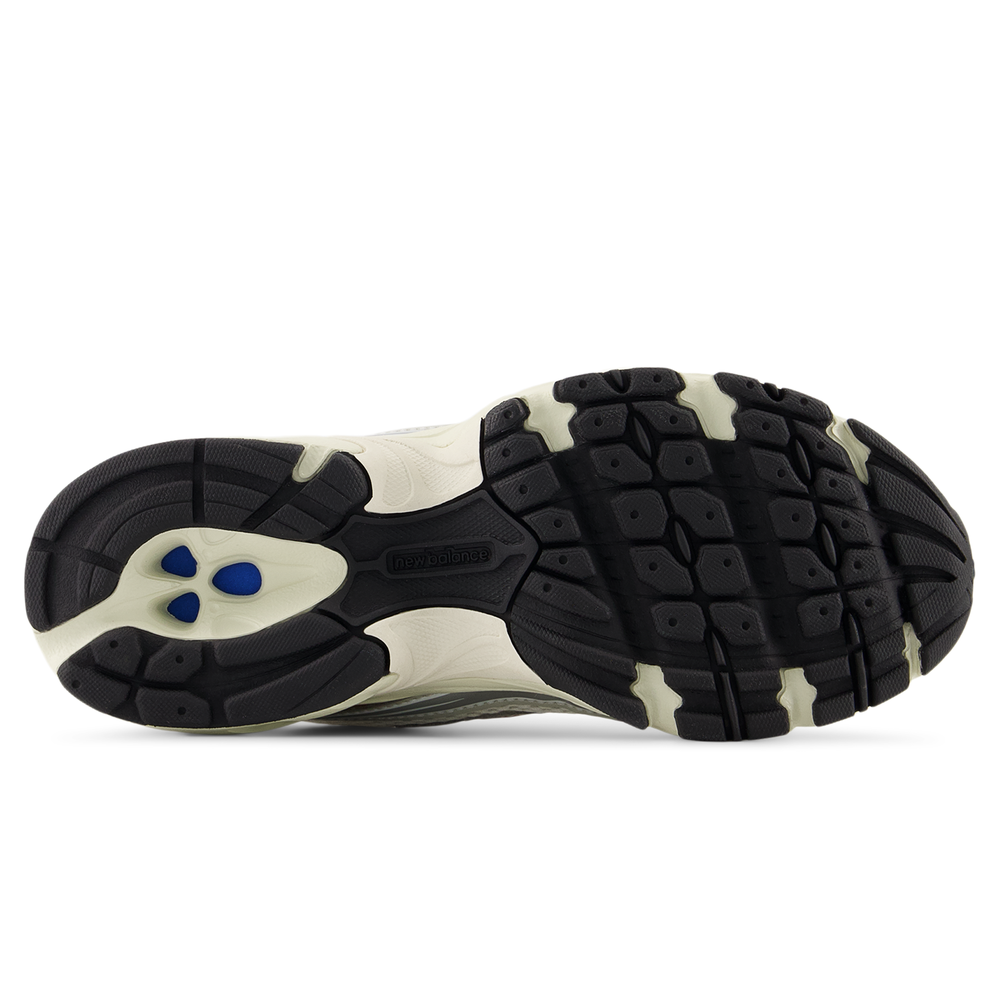 Gyermekcipő New Balance G7404O9 – bézs