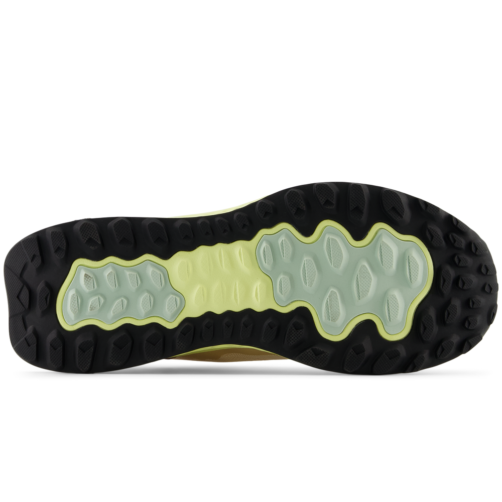 Női futócipő New Balance Fresh Foam Garoé WTGARORP – bézs