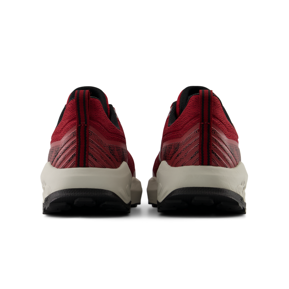 Férfi futócipő New Balance Fresh Foam Garoé v2 MGARO8C5 – bordó