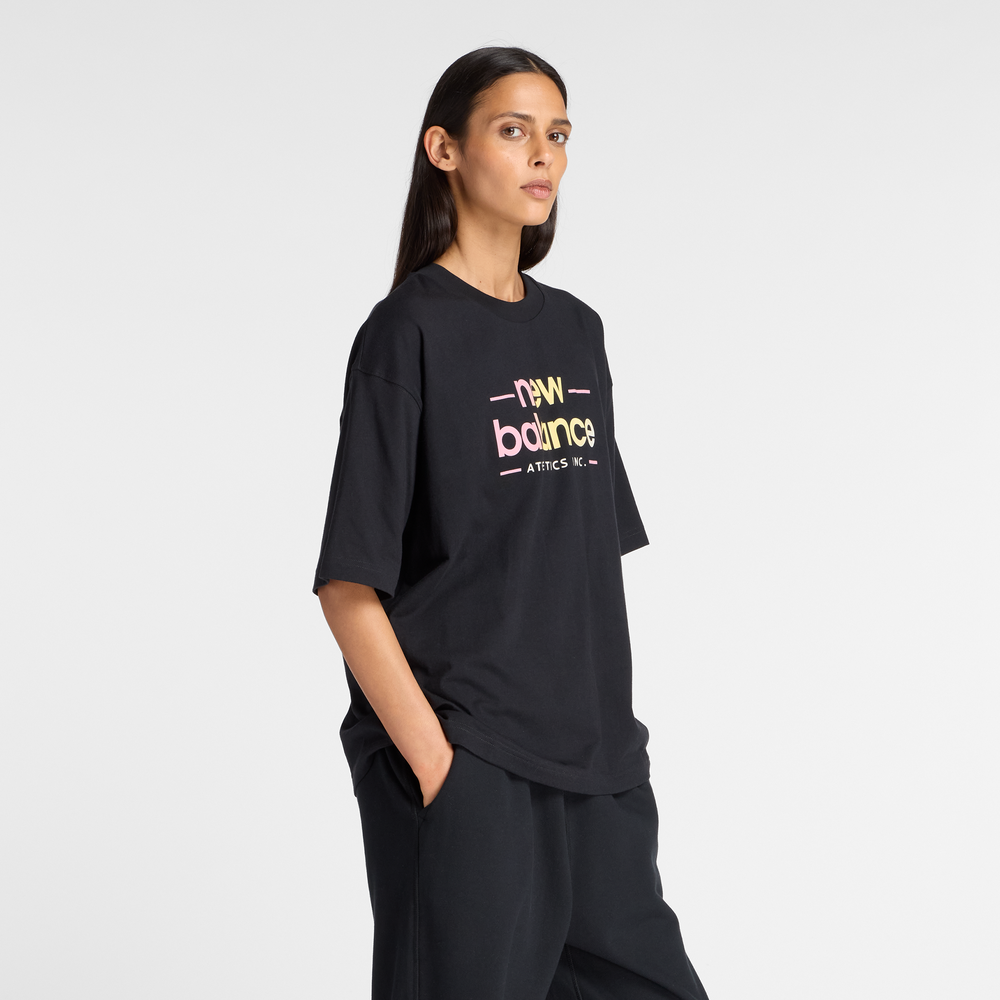 Női póló New Balance WT53916BK – fekete