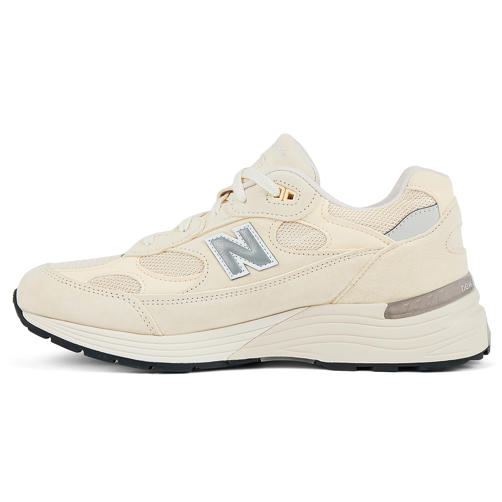 Unisex cipő New Balance U992MC - bézs