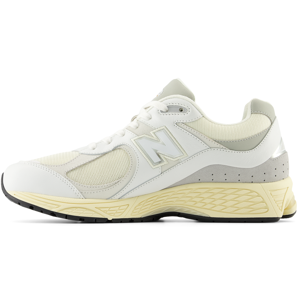 Unisex cipő New Balance M2002RIA – fehér