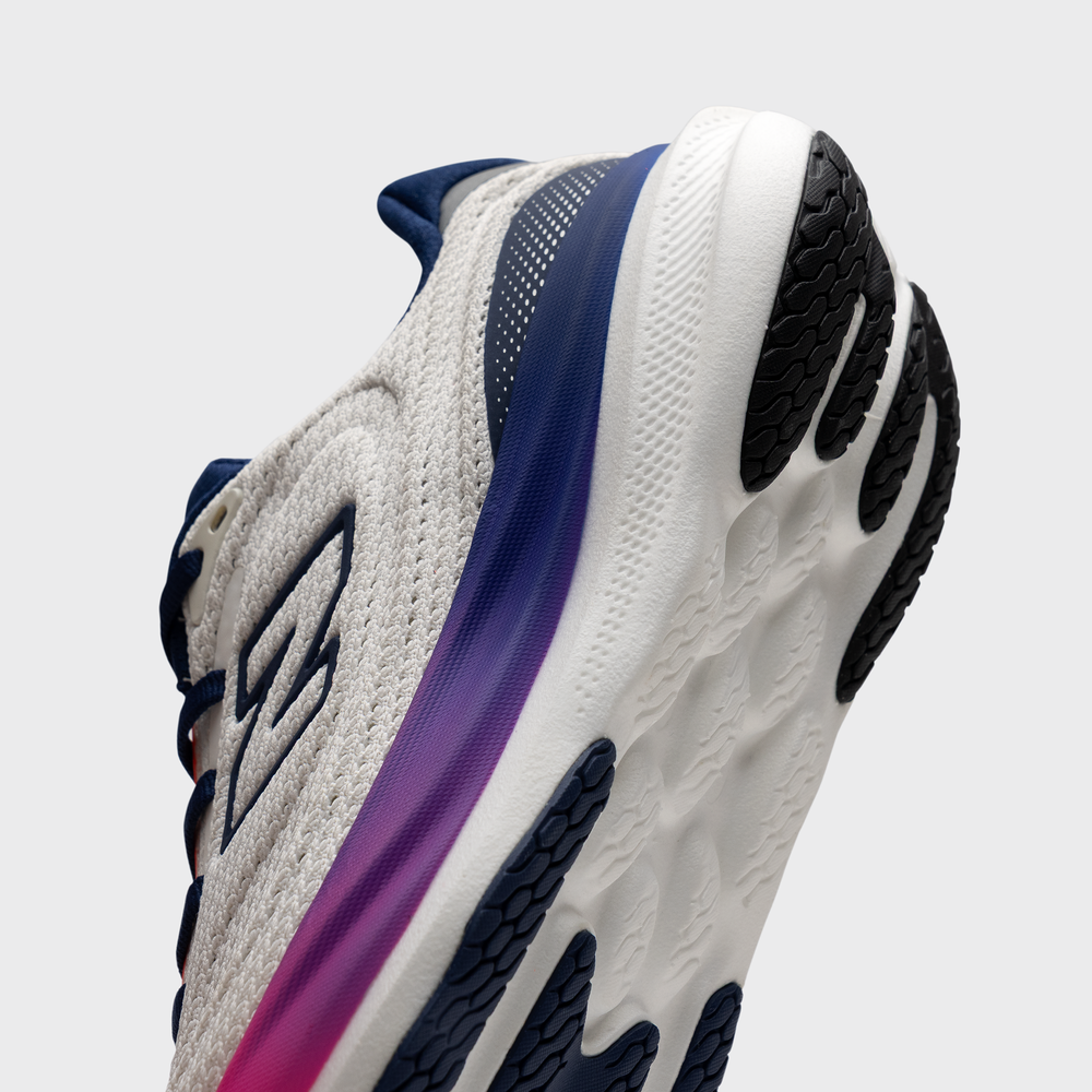 Női futócipő New Balance Infinion 1080 v15 W10801L7 – fehér