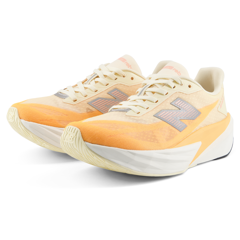 Női futócipő New Balance FuelCell Rebel v5 WFCX8KC – narancssárga