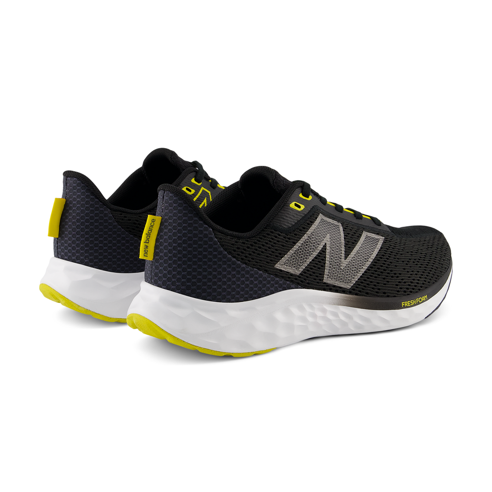 Férfi cipő New Balance Fresh Foam Arishi v4 MARISYY4 – fekete