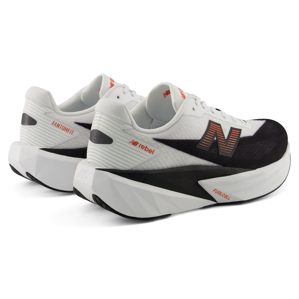 Férfi futócipő New Balance FuelCell Rebel v5 MFCX93C – fehér