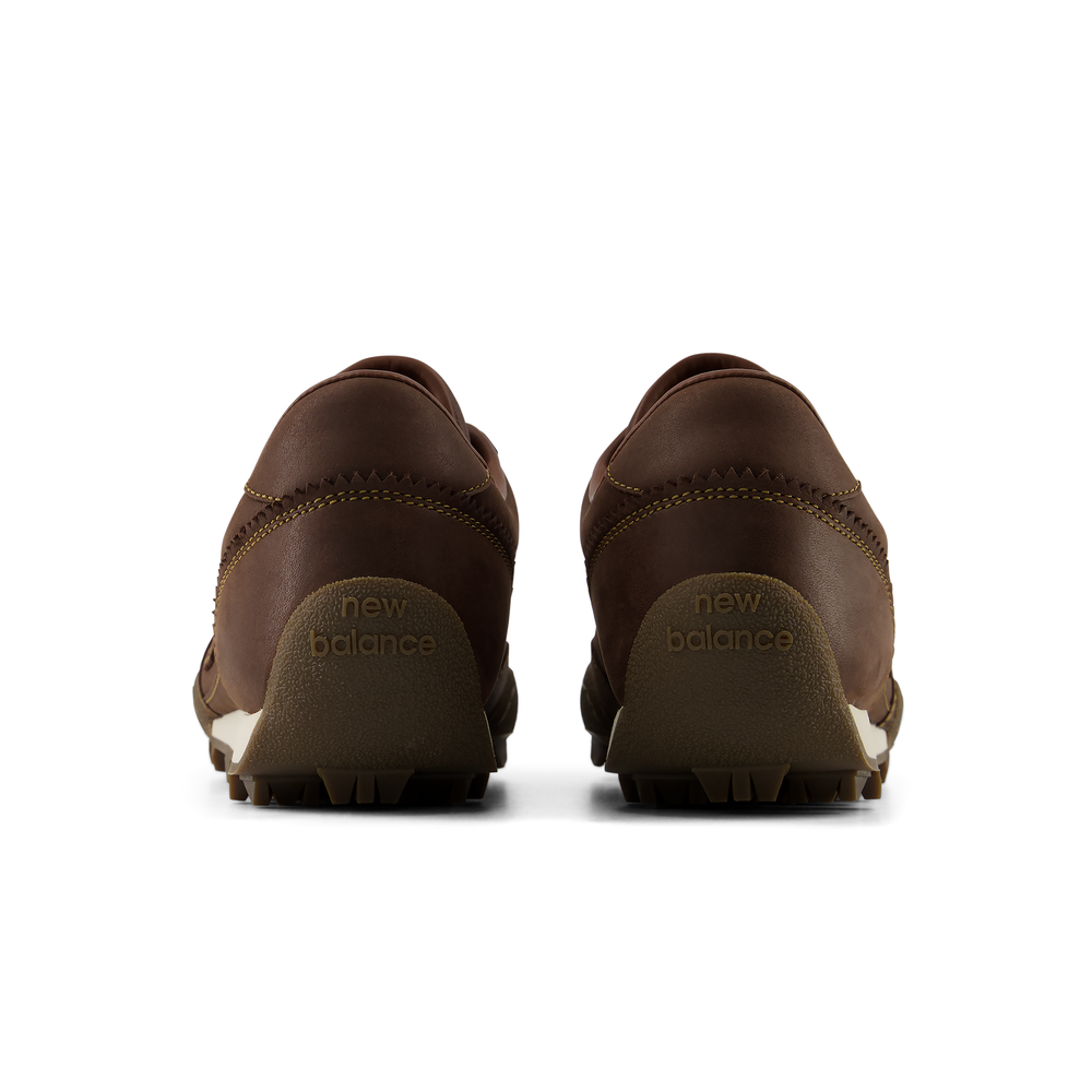 Férfi cipő New Balance Gator Run UGTRS5HP – barna