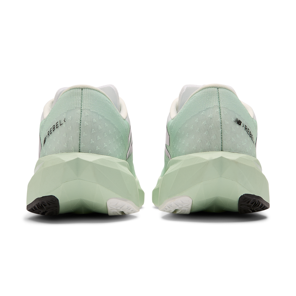Női futócipő New Balance FuelCell Rebel v4 WFCXCA4 – menta