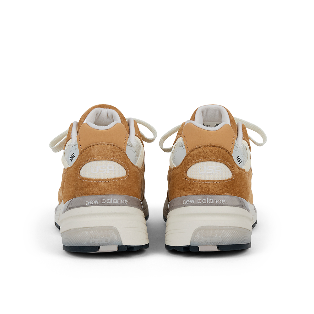 Unisex cipő New Balance U992CC - barna
