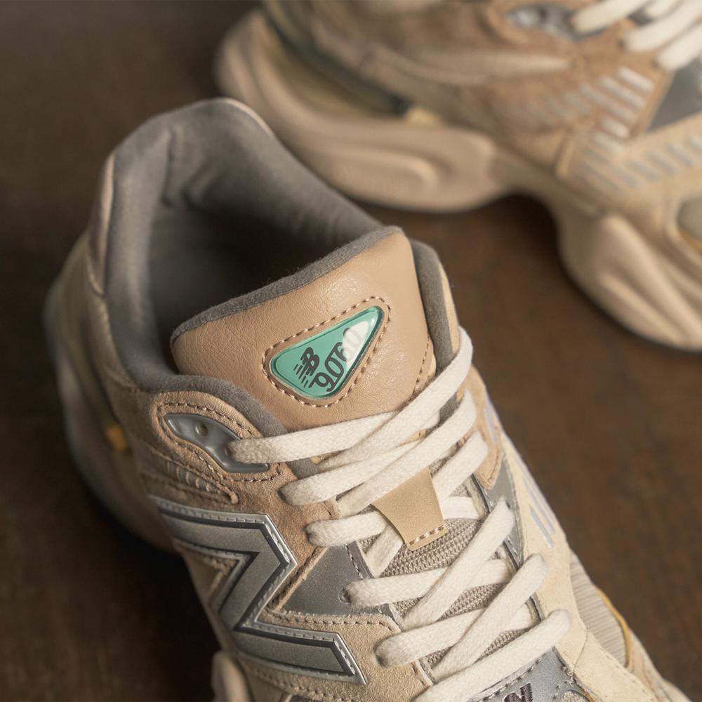 Férfi cipő New Balance U9060MAC – bézs