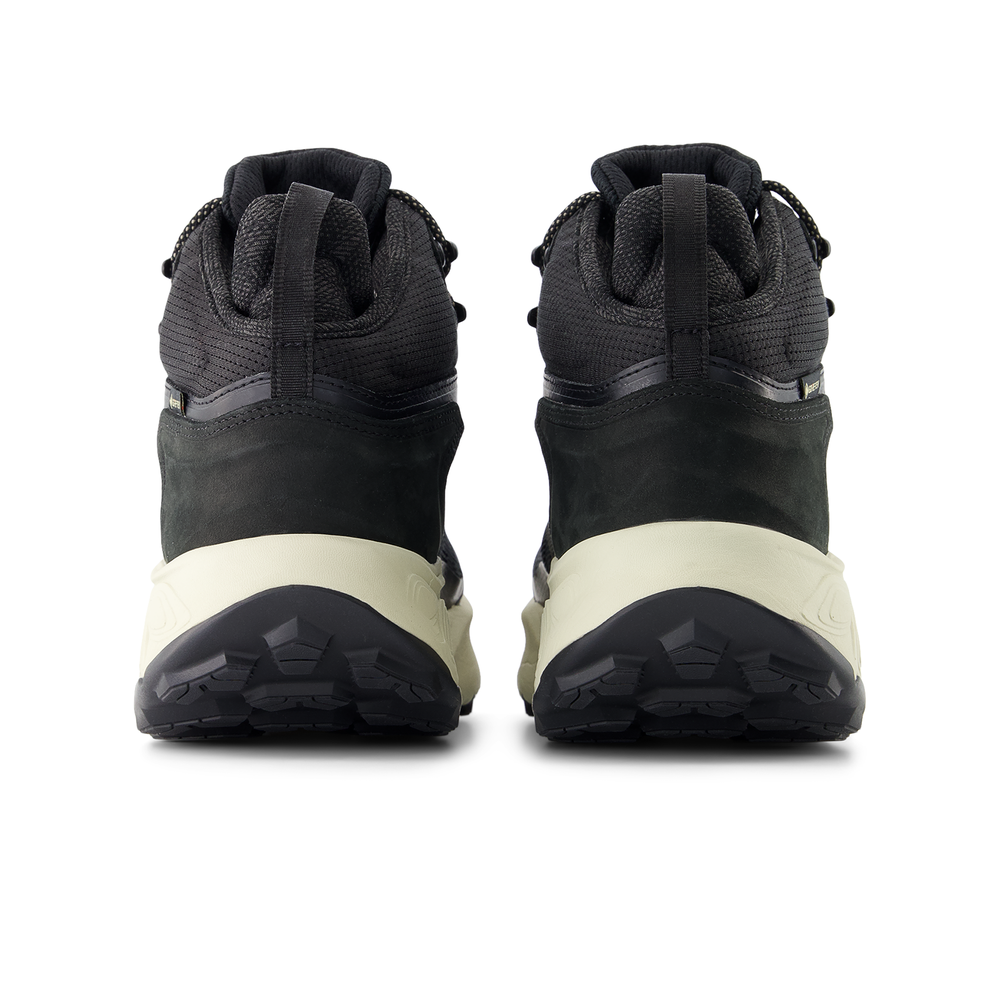Férfi futócipő New Balance Fresh Foam X Hierro Hiker Gore-Tex v9 MTHIMCB9 – fekete