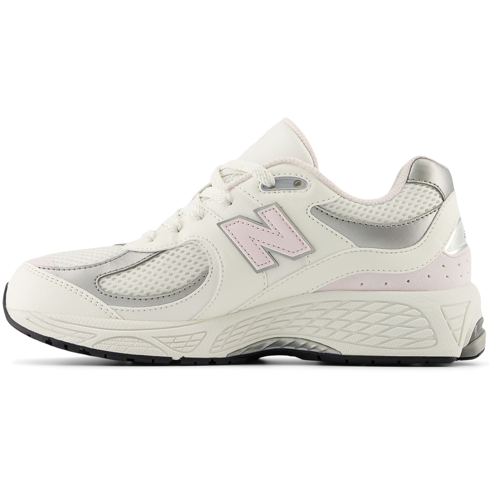 Gyermekcipő New Balance GC2002PN – fehér