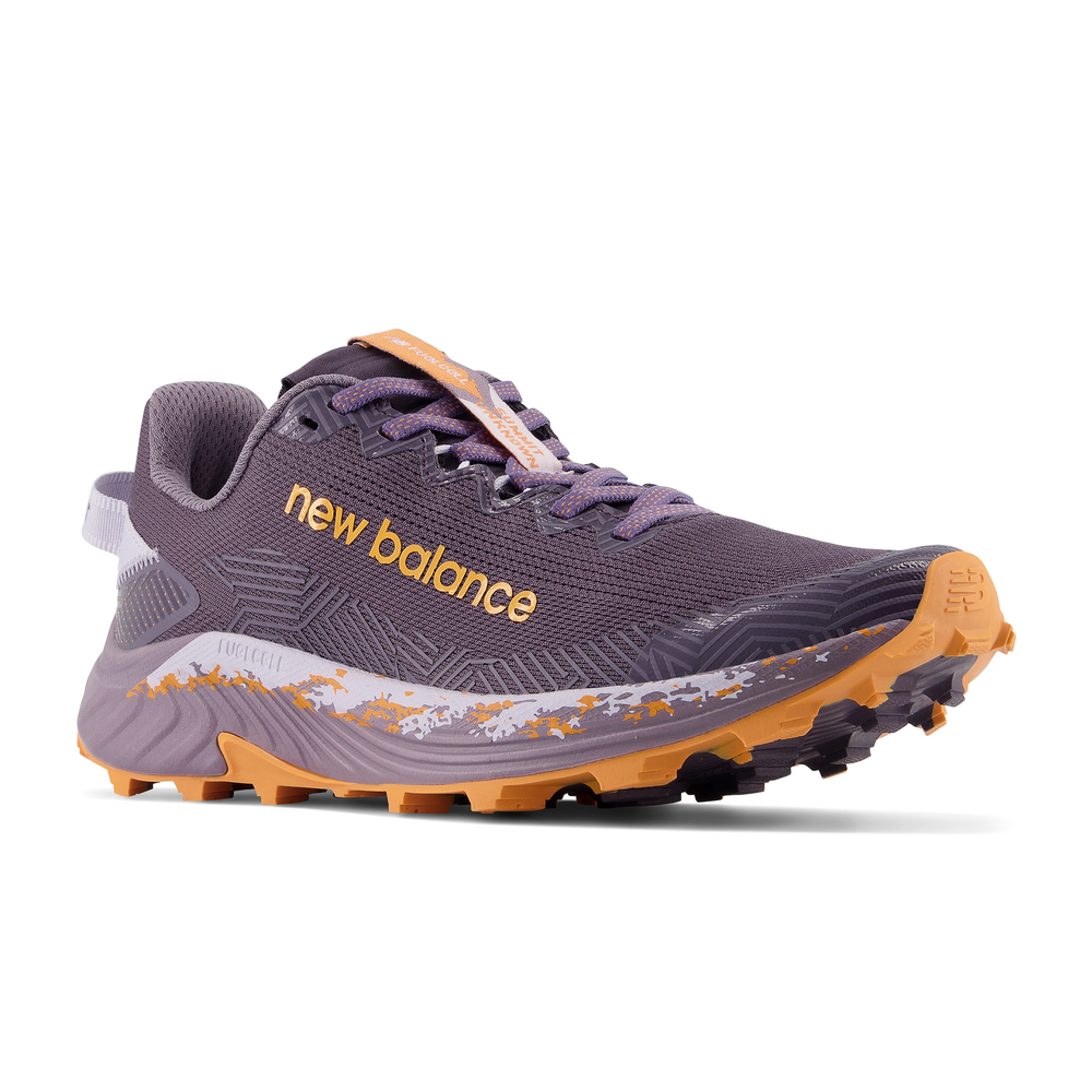 Női futócipő New Balance FuelCell Summit Unknown v4 WTUNKNL4 – lila