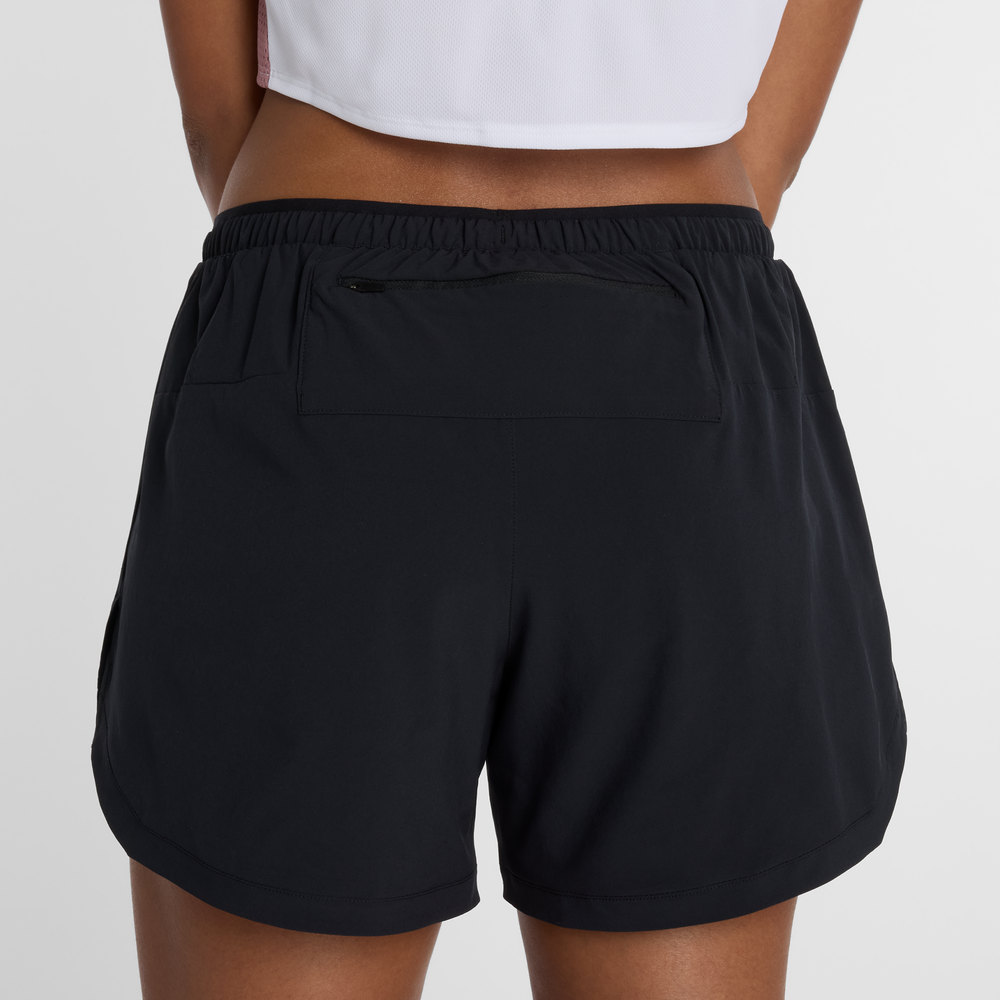 Női nadrág New Balance RC Essential – fekete