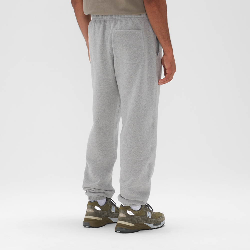 Férfi nadrág New Balance MADE in USA MP43547AG – szürke