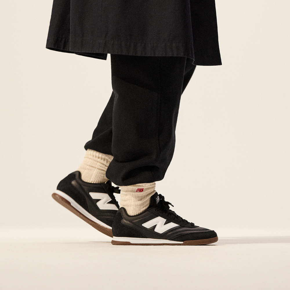 Unisex cipő New Balance URC42LB – fekete