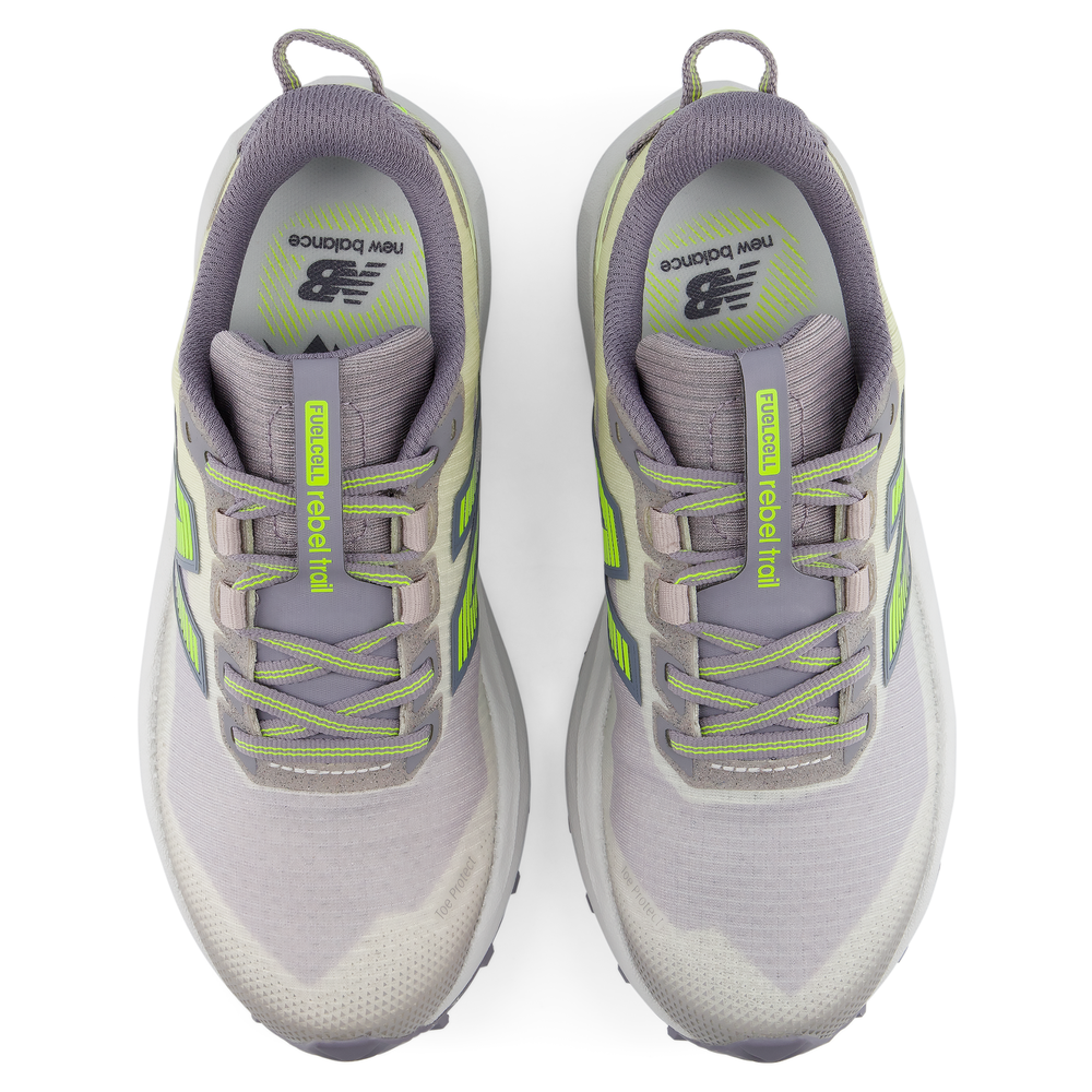 Női futócipő New Balance FuelCell Rebel Rebel Trail WRBT675 – szürke