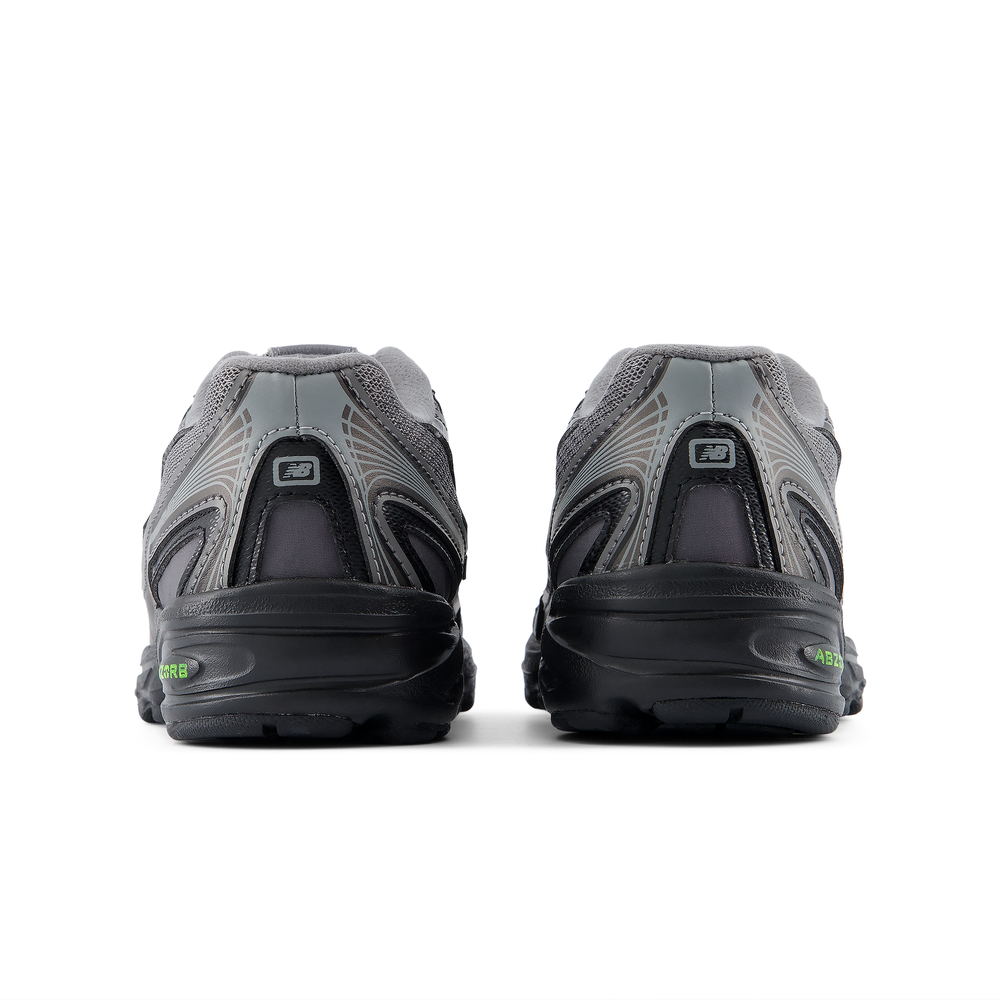 Gyermekcipő New Balance P7401MU – szürke