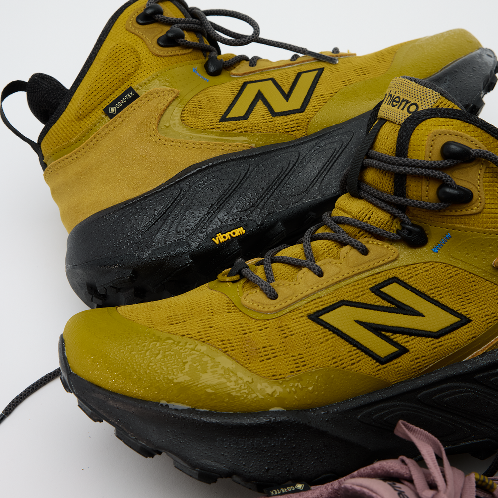 Férfi futócipő New Balance Fresh Foam X Hierro Hiker Gore-Tex v9 MHIMC319 – sárga